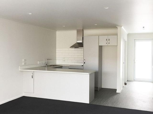 Townhouse for rent in Hamilton North, Hamilton City