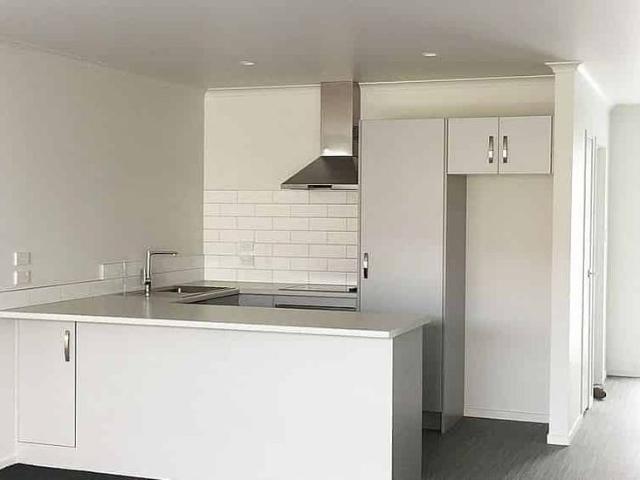 Townhouse for rent in Hamilton North, Hamilton City