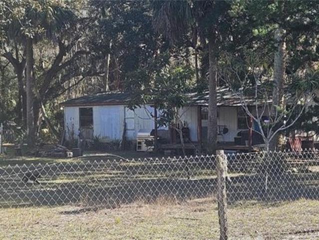 House for sale in Inglis, Florida