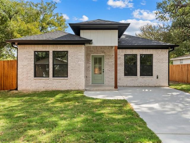 House for sale in Waco, McLennan County