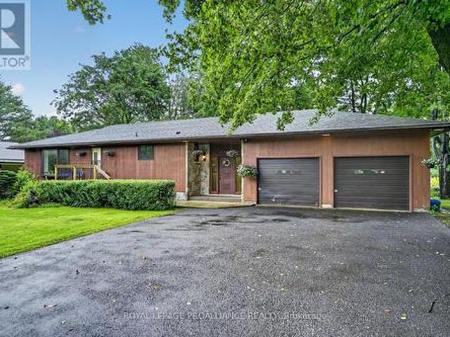 House for sale in Brockville, Ontario