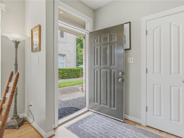 Condo for sale in Virginia