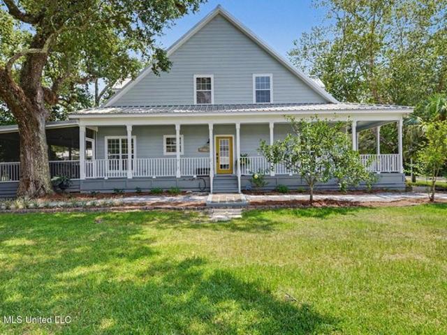 House for sale in Bay Saint Louis, Mississippi