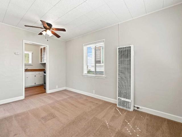 Apartment for rent in Seal Beach, California