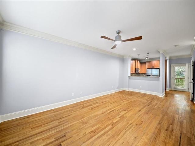 Townhouse for sale in Sandy Springs, Georgia