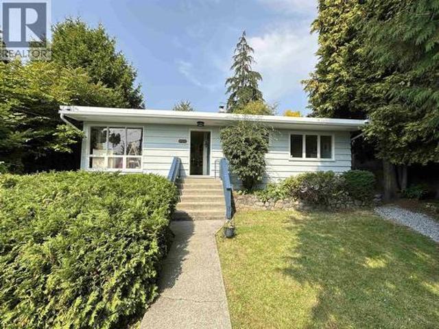 House for sale in West Vancouver, British Columbia