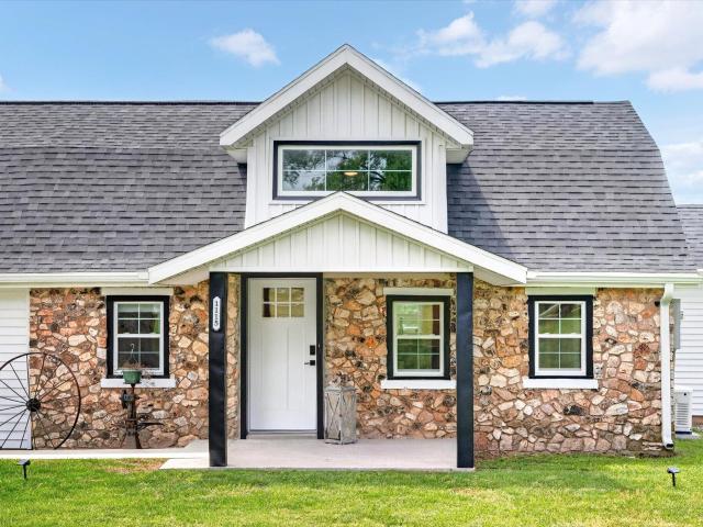 House for sale in Highlandville, Missouri