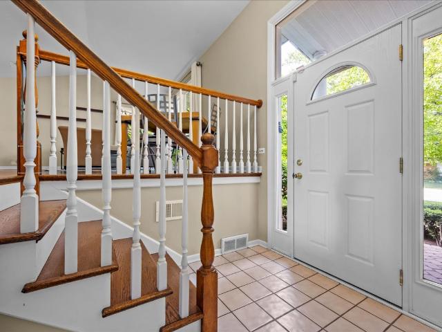 House for sale in Deerfield