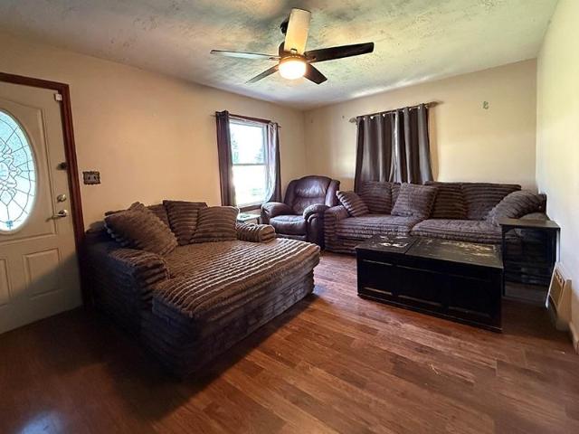House for sale in Fort Leavenworth, Leavenworth