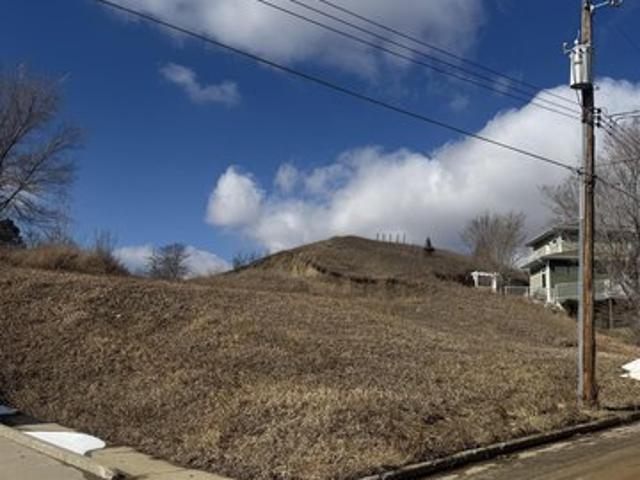 Land for sale in Minot, North Dakota