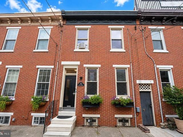 Townhouse for sale in South Philadelphia, Philadelphia