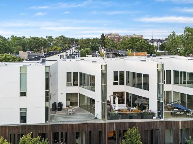 Townhouse for sale in Denver