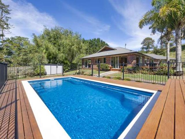 House for sale in Puhoi