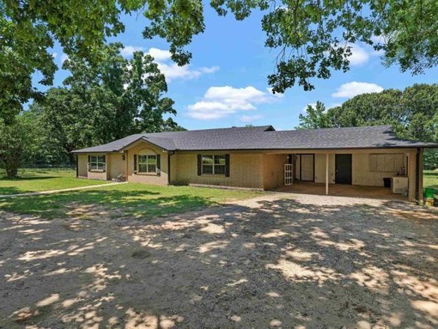 House for sale in Smith, Texas