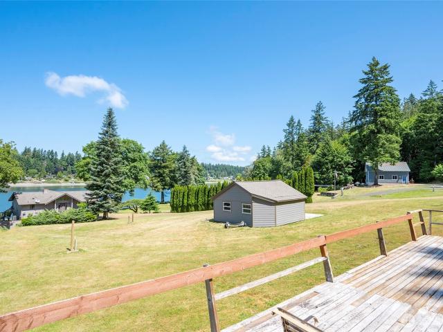 House for sale in Lakebay