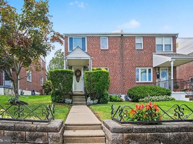 Townhouse for sale in Delco, Pennsylvania