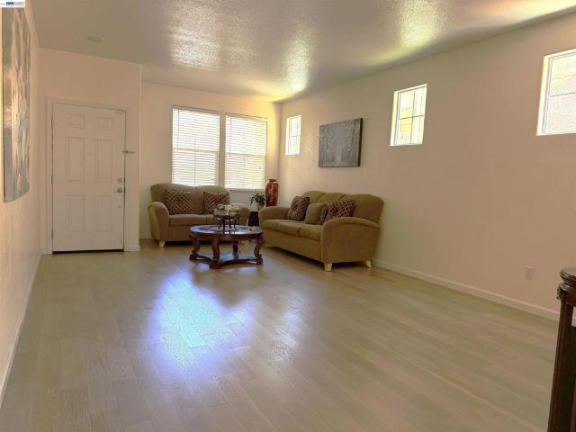 House for sale in Solano, California