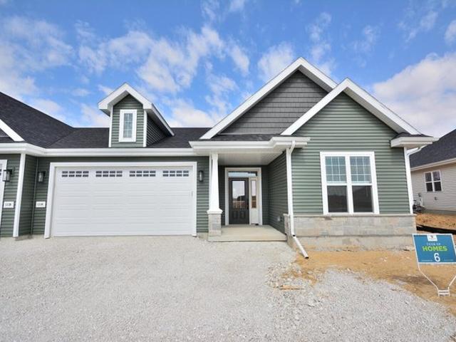 House for sale in Oconomowoc, Wisconsin