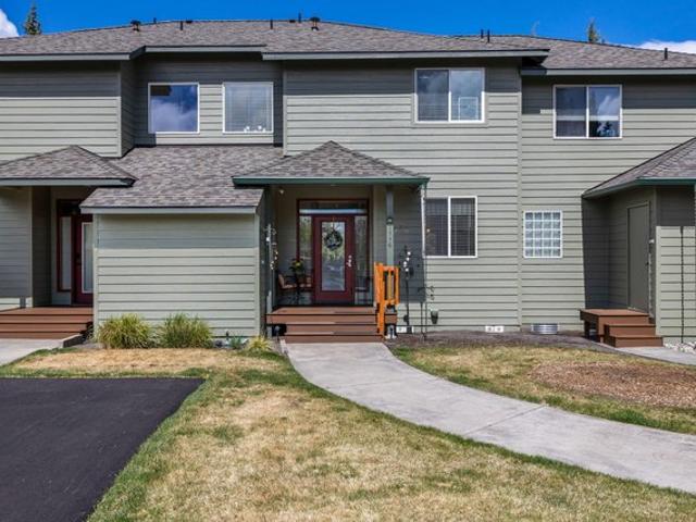 Townhouse for sale in Oregonia
