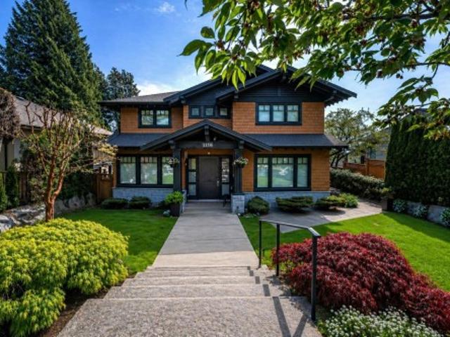 House for sale in Fulton Ave (EB) at 14th St, West Vancouver