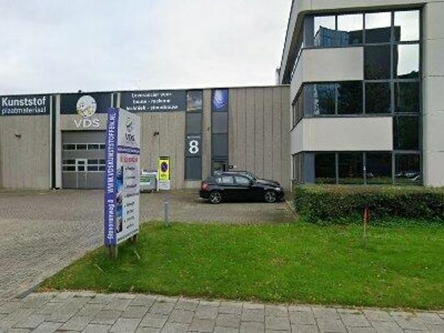 Bedrijfspand te huur in Bloemendaal, Gouda