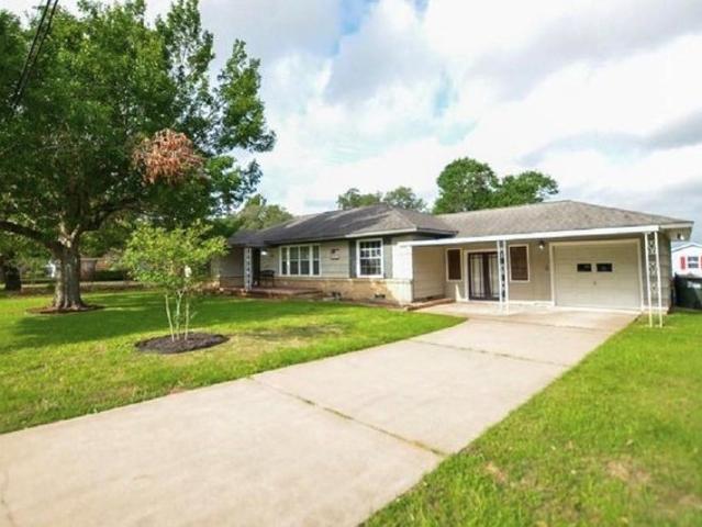 House for sale in Sealy, Texas