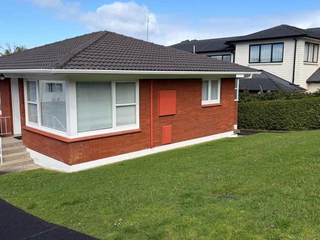 Apartment for rent in Mount Albert, Albert-Eden