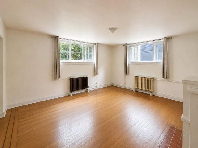 Apartment for rent in Davie Village, Vancouver