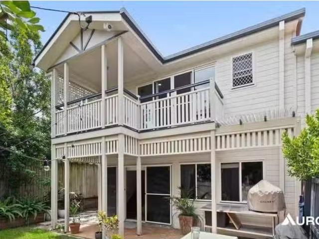 Condo for rent in Toombul, Queensland