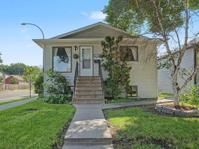 House for sale in Wedgewood, Alberta