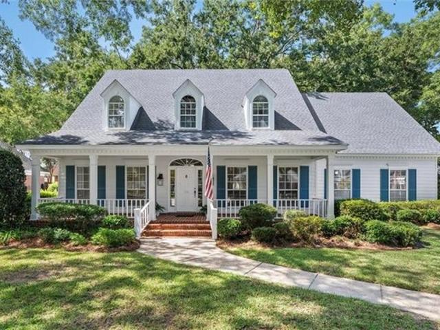 House for sale in Savannah Trace, Mobile