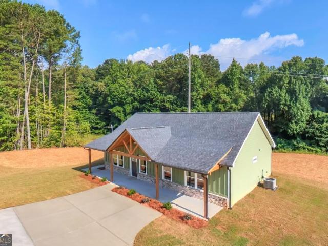 House for sale in Haralson, Georgia