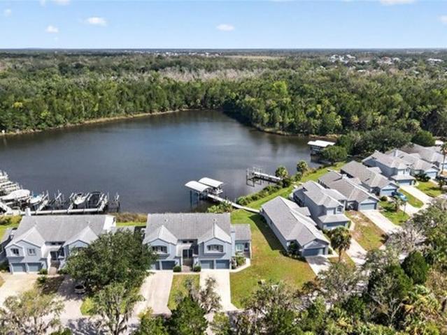 Condo for sale in Crystal River, Florida