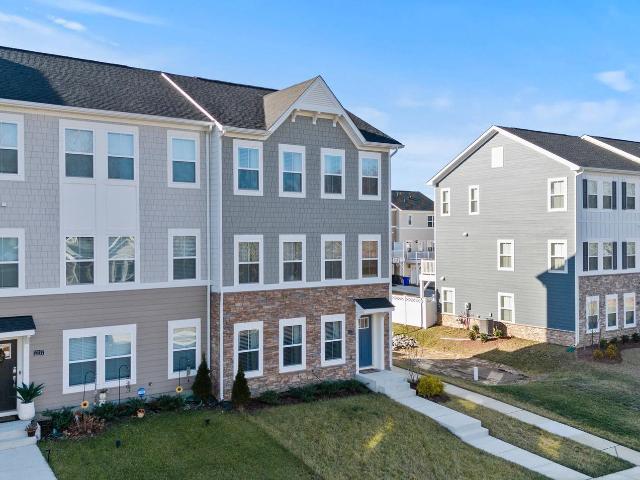 Townhouse for sale in White Plains, Maryland