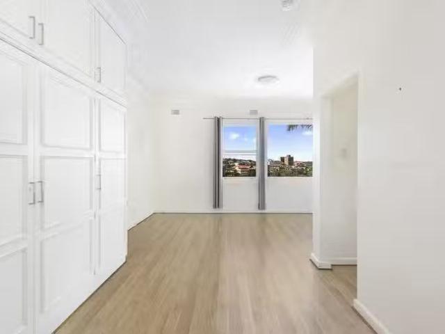 Apartment for rent in Kurraba Point