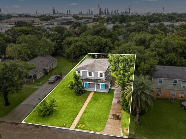 Duplex for sale in Texas City, Texas