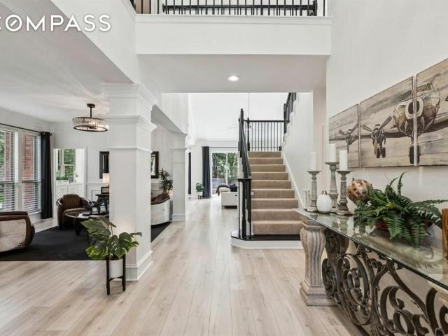House for sale in Keller