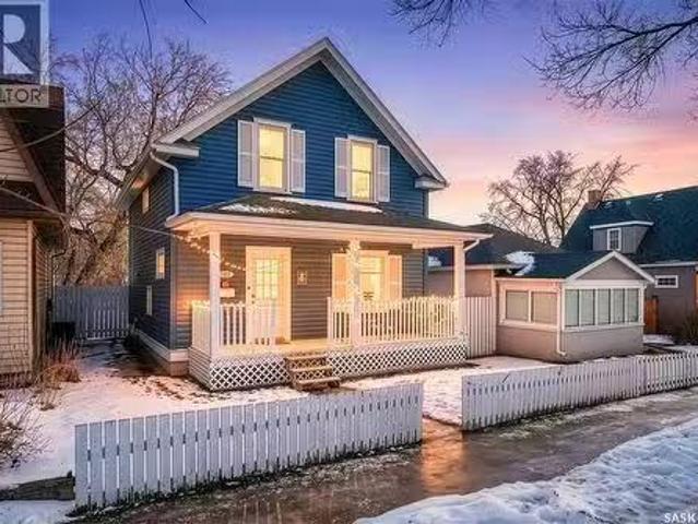 House for sale in Moose Jaw, Saskatchewan