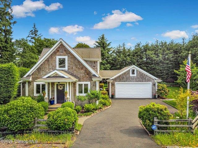 House for sale in Oregonia
