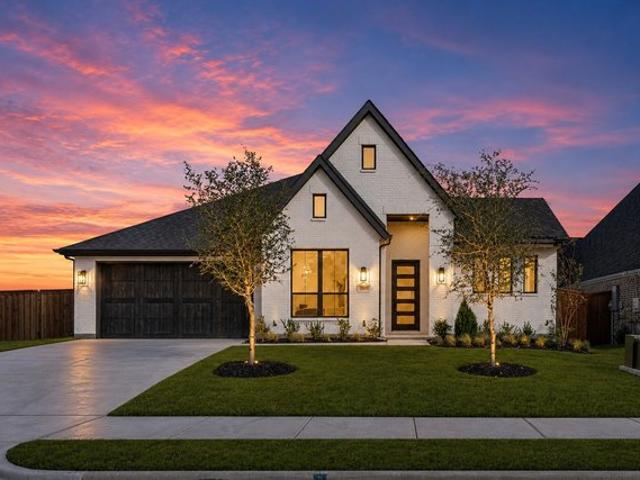 House for sale in Hewitt, Texas