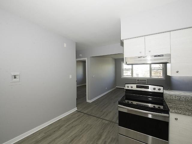 Apartment for rent in Wheaton, Illinois
