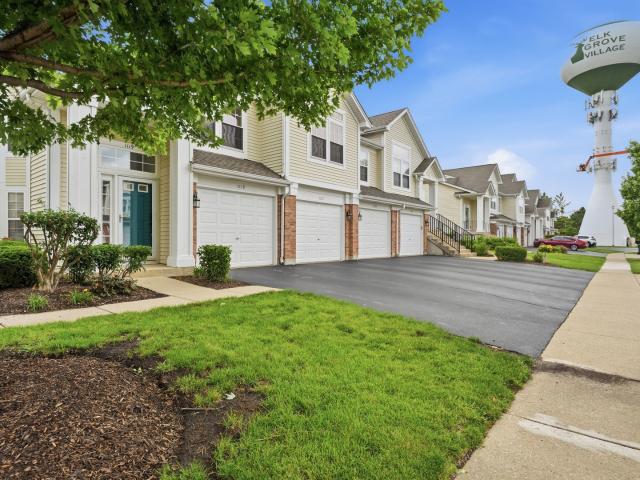 Property for rent in Elk Grove Village, Illinois