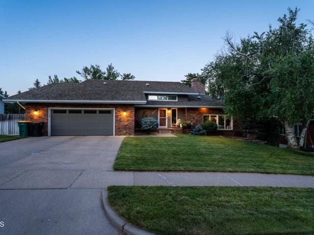 House for sale in Bismarck, North Dakota
