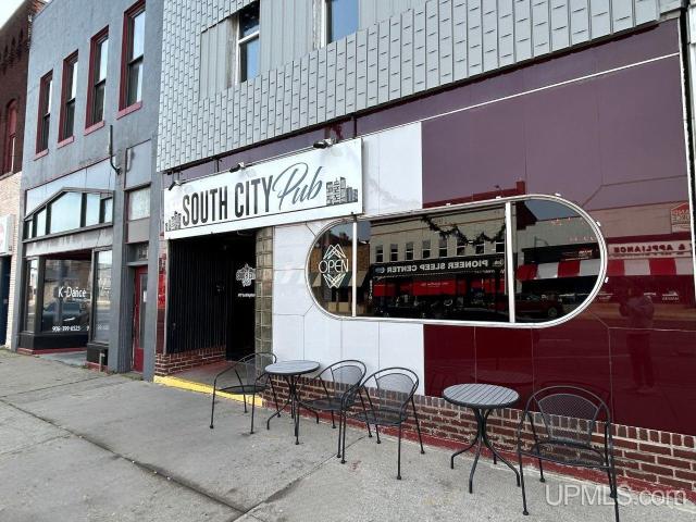 Commercial for sale in Escanaba, Michigan