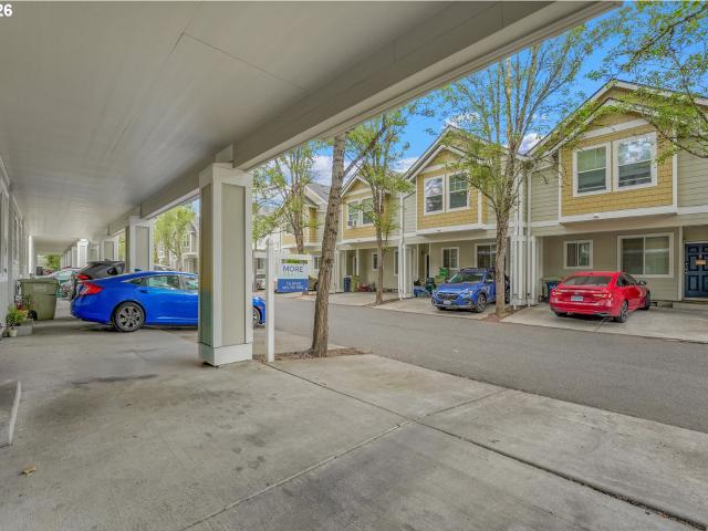 Townhouse for sale in Oregonia