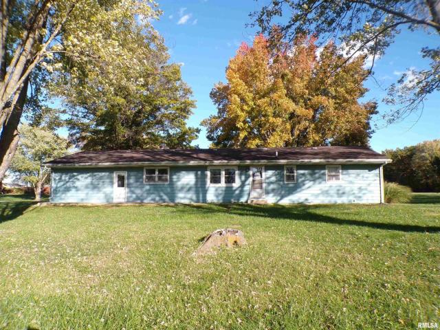 House for sale in Perry, Illinois