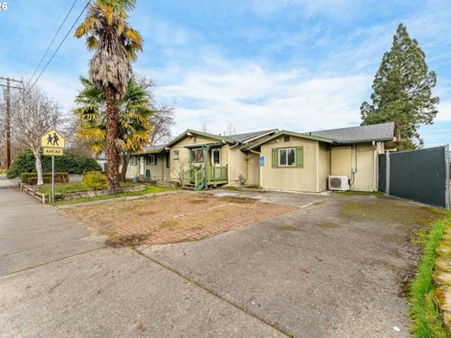 House for sale in Oregonia