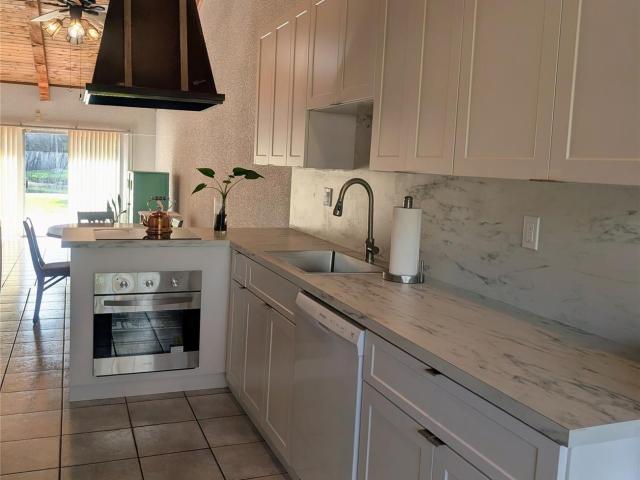 House for sale in Pembroke Pines, Florida