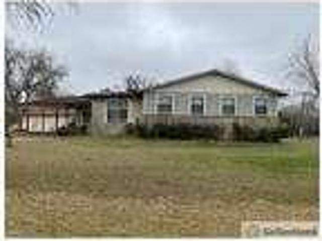 House for rent in Adkins