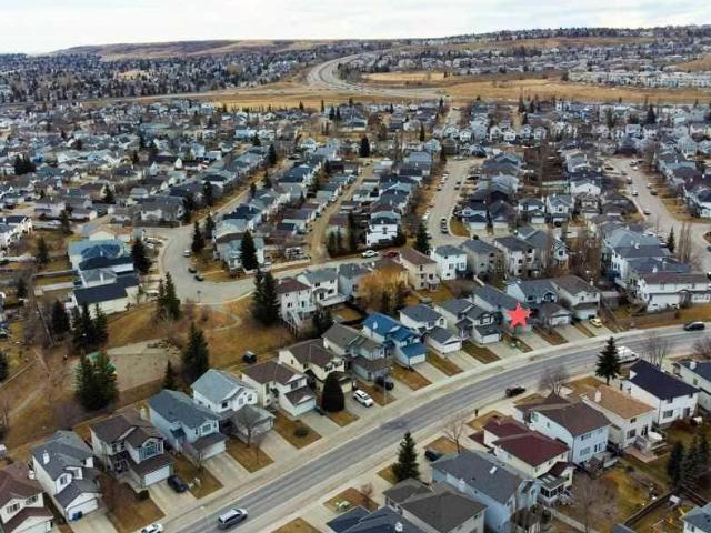 House for sale in Northwest, Alberta